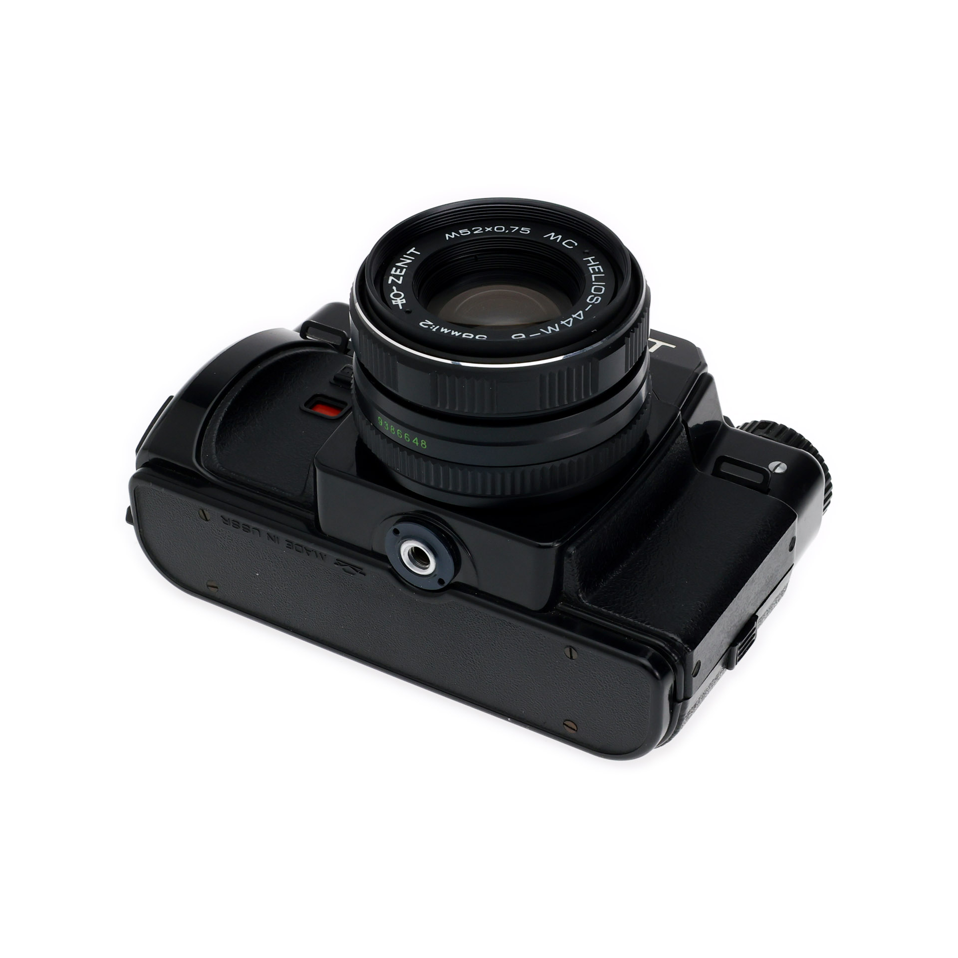 Zenit 122 35mm Film Manual Focus SLR Camera with 58mm F2 Helios